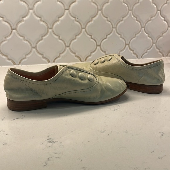 Mix Mooz light green flat, worn a few times - Picture 6 of 6